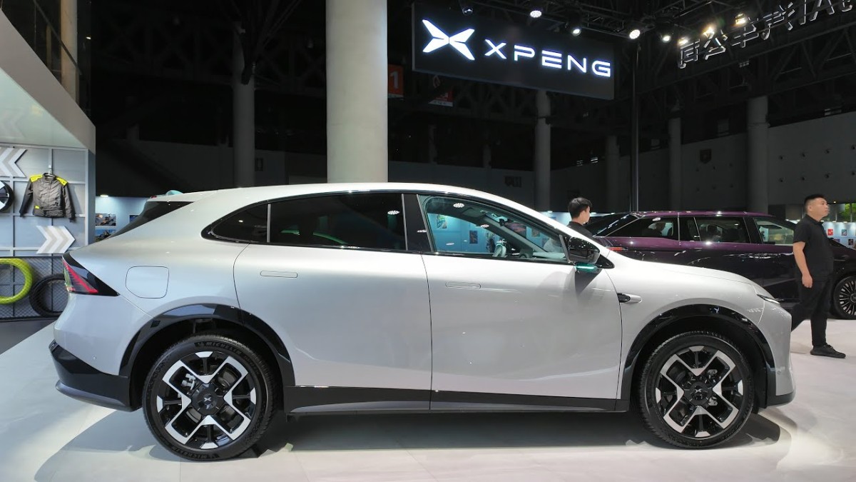 XPeng G7 launch 2025