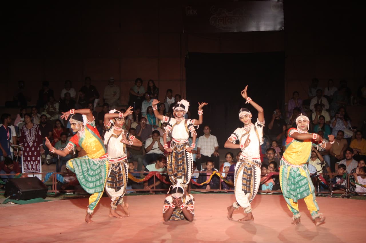 जवाहर कला केंद्र में लोकरंग समारोह:सोंगी मुखवटे के साथ पौराणिक कथाएं हुई साकार