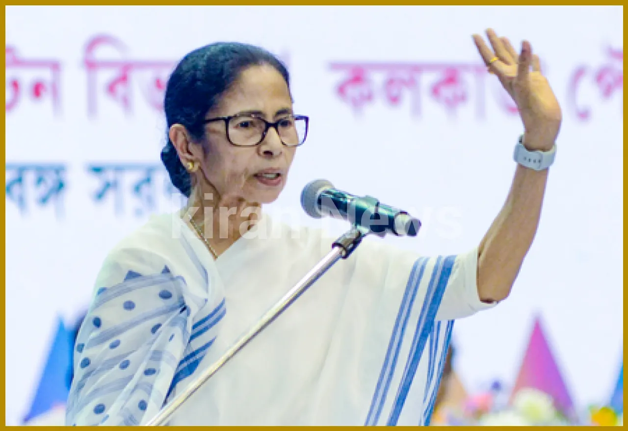 Mamata Banerjee Criticizes Centre Over LPG Price Hike
