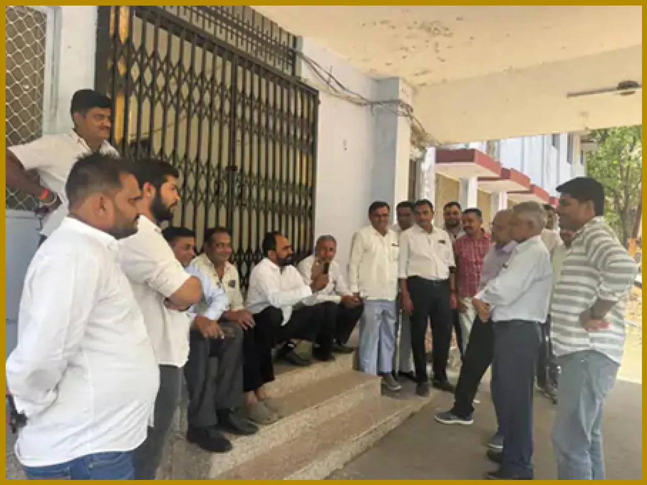 Contractors Protest Over Payments in Banswara