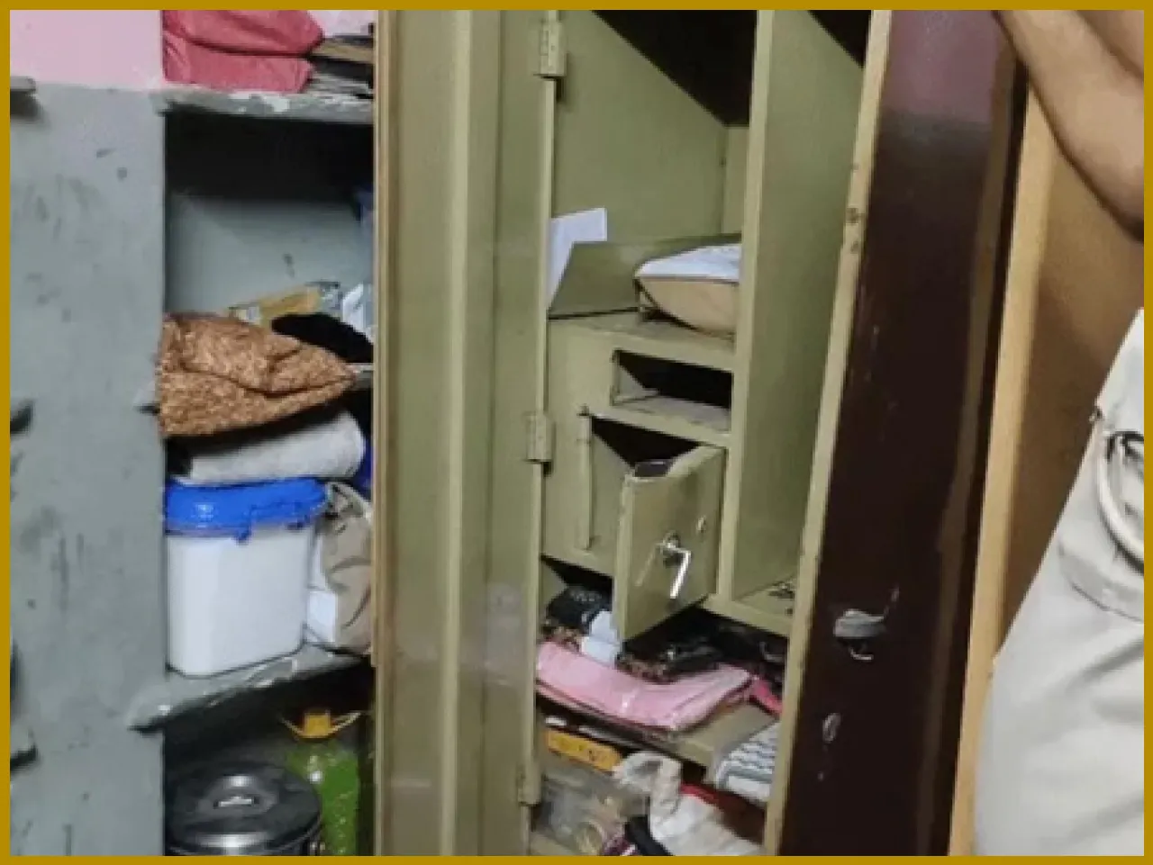 Gold and Cash Stolen from Empty House in Udaipur